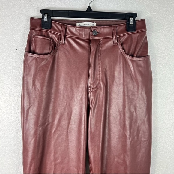 Abercrombie & Fitch Faux Leather 90s Straight Ultra High Rise size 29 - Picture 3 of 9
